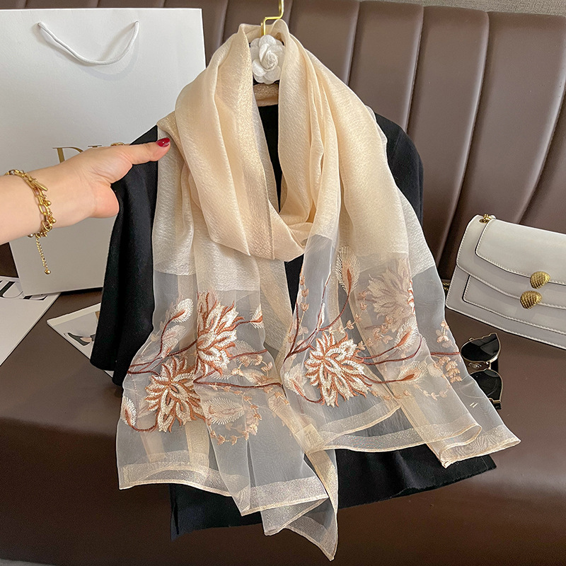春夏ソリッドシルクスカーフ女性シンプルエレガントバージョンロ - Woven Scarf Blanket のレビューと価格